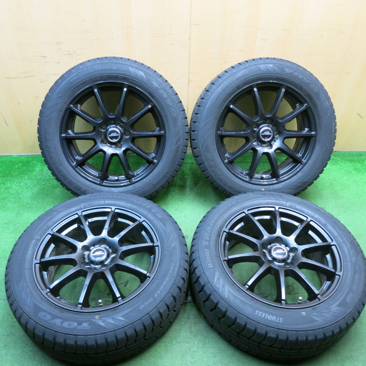 バリ溝!21年!キレイ!9.5分★スタッドレス 215/60R17 トーヨー ウインター トランパス TX SCHNEIDER MiD シュナイダー 17インチ PCD114.3/5H★5052302AKス