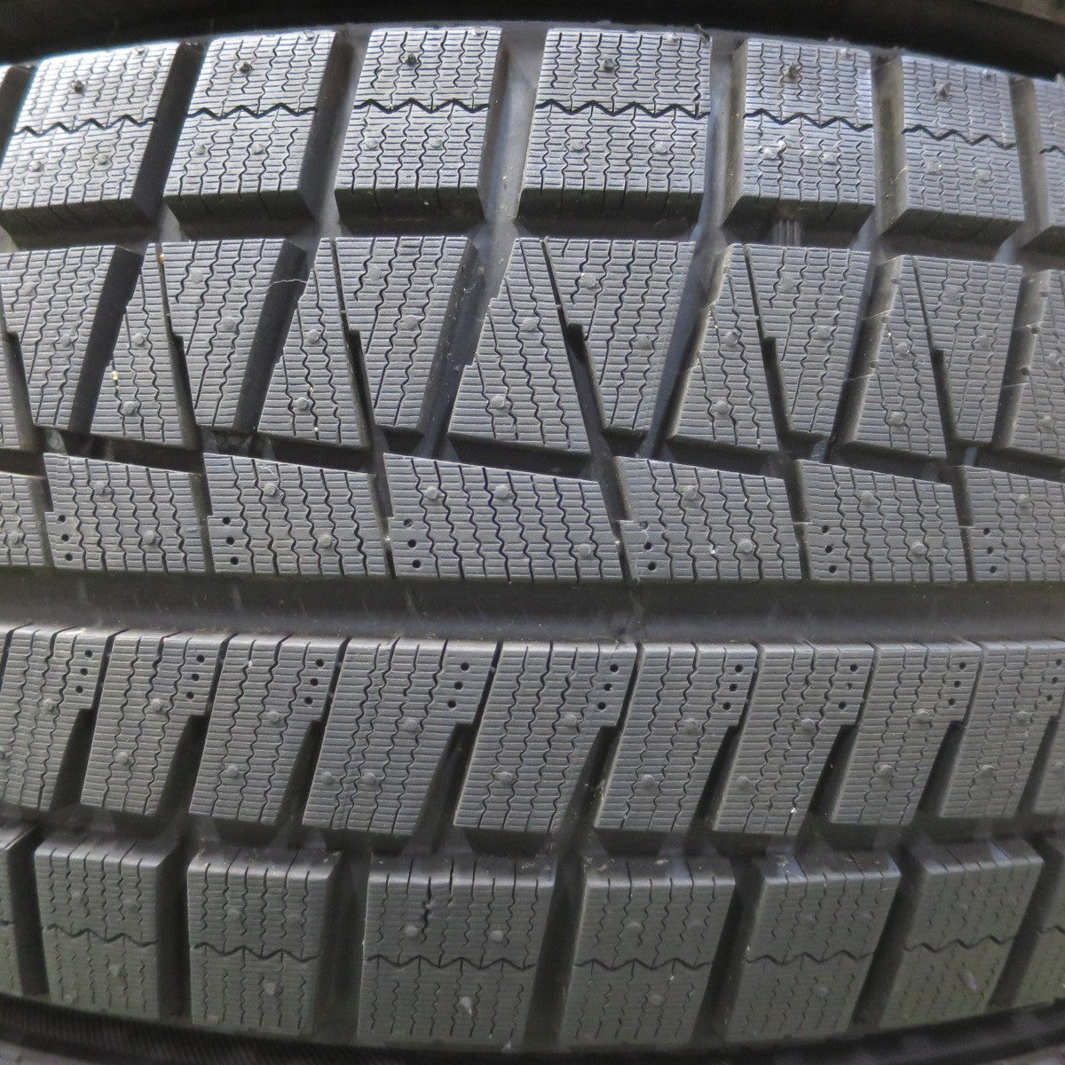 ほぼ未使用!24年★スタッドレス 225/45R18 ブリヂストン アイスパートナー2 タイヤ 18インチ クラウン マークX レヴォーグ 等★6051603イスタ
