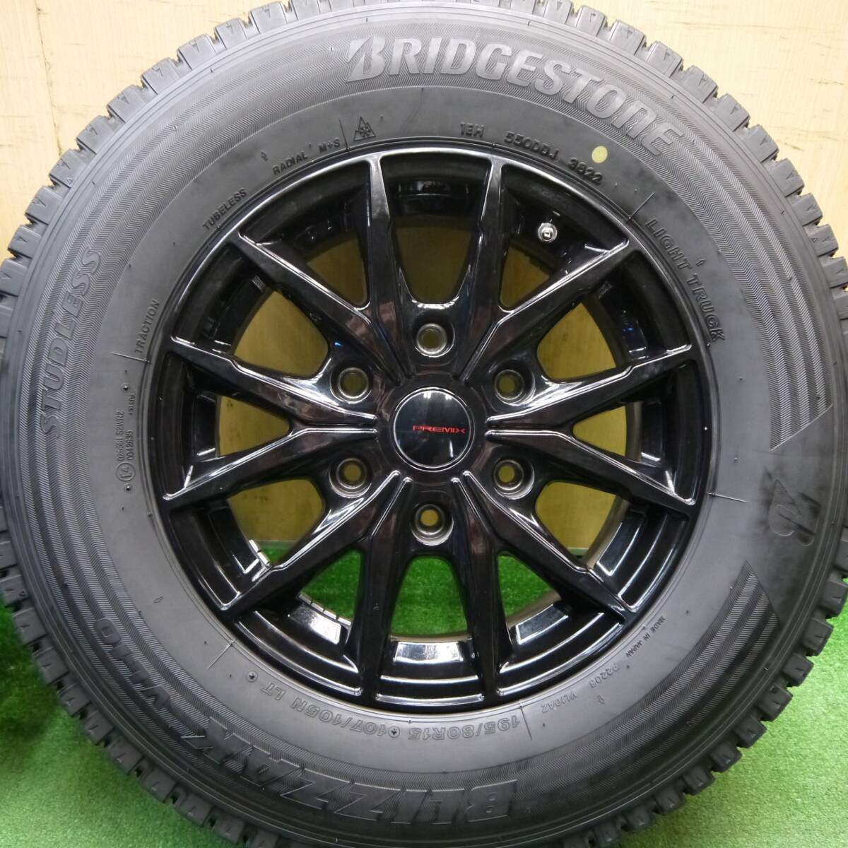 バリ溝!22年!キレイ!9.5分★LEHRMEISTER PREMIX HC2×6 195/80R15 スタッドレス ブリヂストン ブリザック VL10 レアマイスター プレミックス PCD139.7/6H★5032104Hス