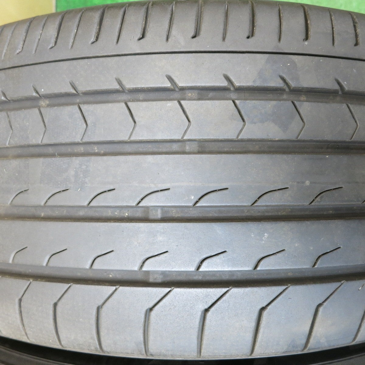 バリ溝!21年!9.5分★STEINER CVX AME 245/45R19 ヨコハマ BluEarth-RV RV03 19インチ シュタイナー PCD114.3/5H★5081605HAノ
