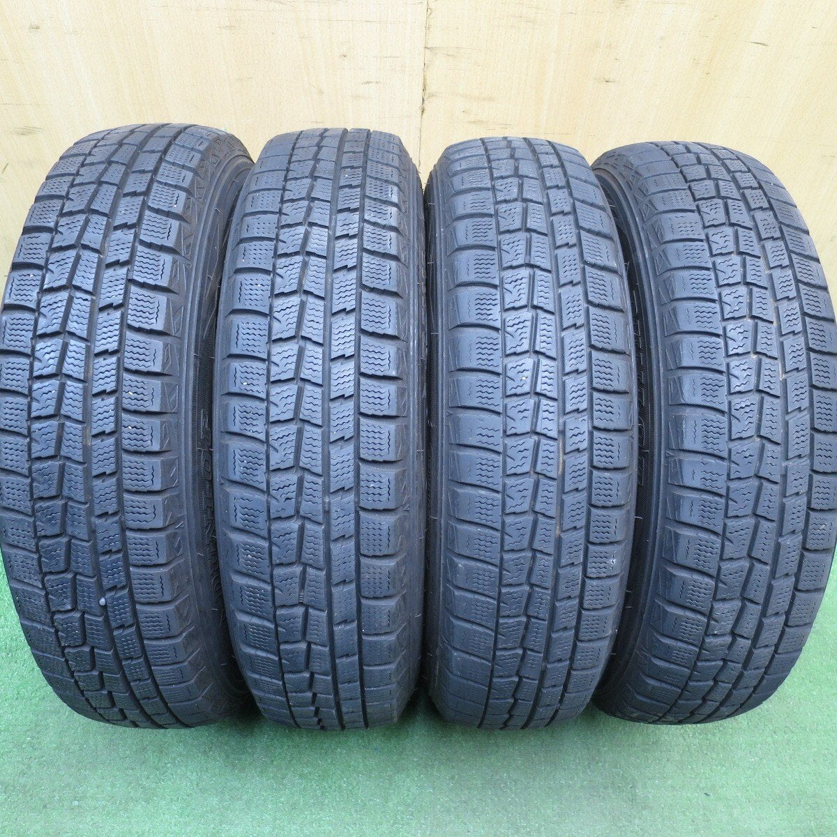 4本価格★スタッドレス 145/80R13 ダンロップ ウインターマックス WM01 giro 13インチ PCD100/4H★5031002Hス