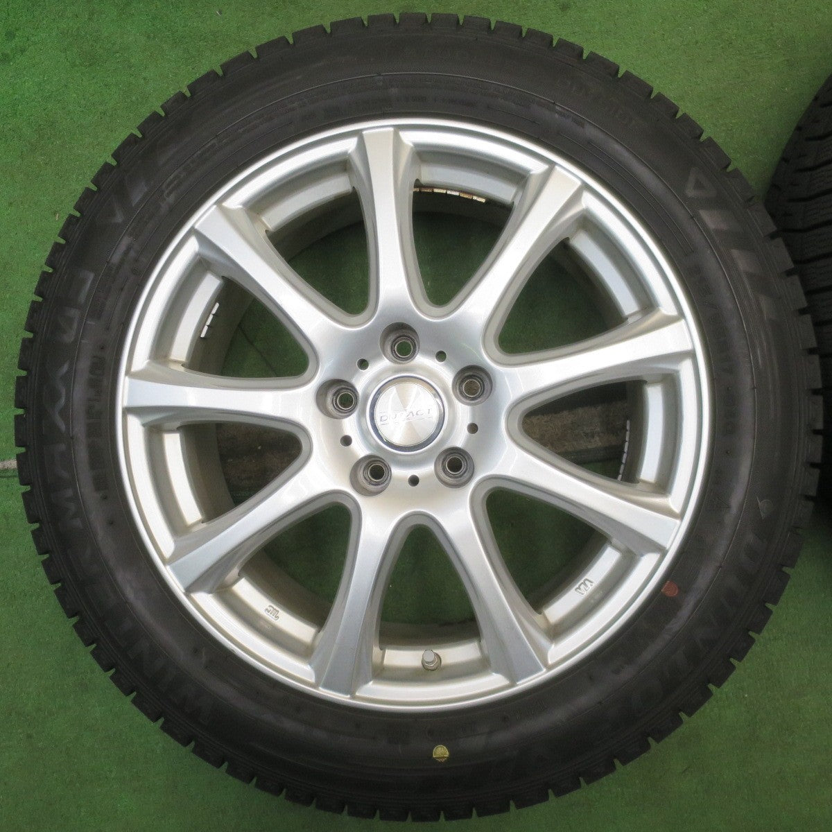 バリ溝!21年!キレイ!9.5分★スタッドレス 215/55R17 ダンロップ ウインターマックス 03 DUFACT デュファクト 17インチ PCD114.3/5H★5092405NJス