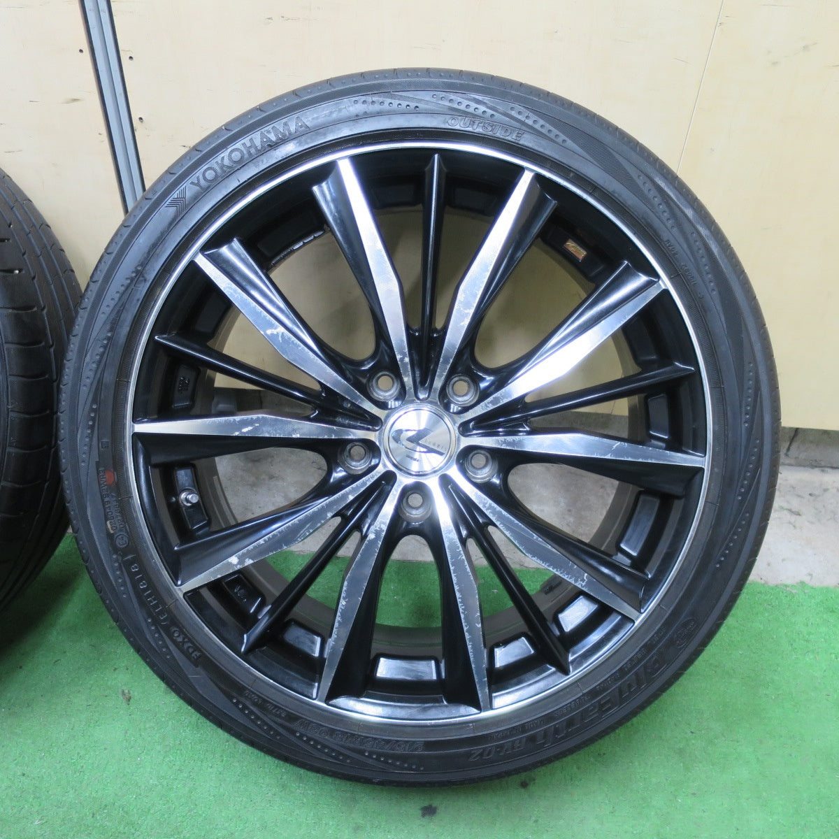 4本価格!22年★LEONIS VX 215/45R18 ミネルバ ラジアル F205 ヨコハマ ブルーアース RV-02 レオニス 18インチ PCD114.3/5H★5090404TTノ