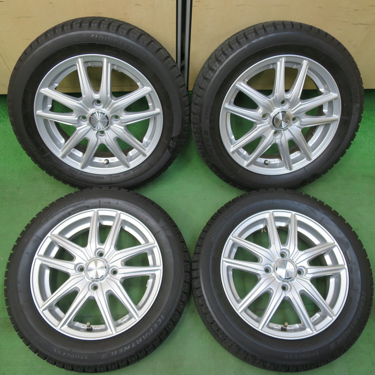 バリ溝!キレイ!9分★スタッドレス 155/65R14 ブリヂストン アイスパートナー2 ECO FORME エコフォルム 14インチ PCD100/4H★5040904イス