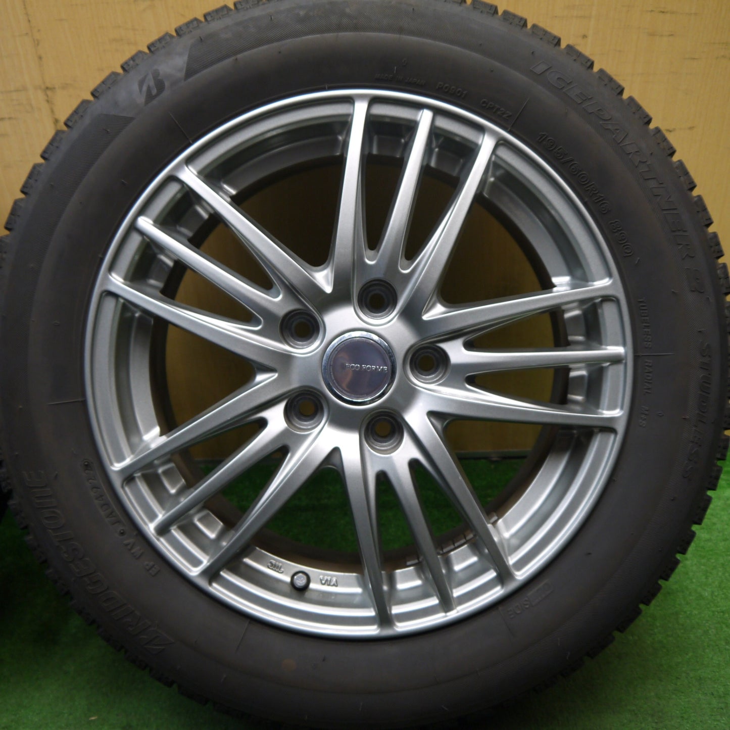 キレイ!22年★スタッドレス 195/60R16 ブリヂストン アイスパートナー2 ECO FORME エコフォルム 16インチ PCD114.3/5H★5060916Hス