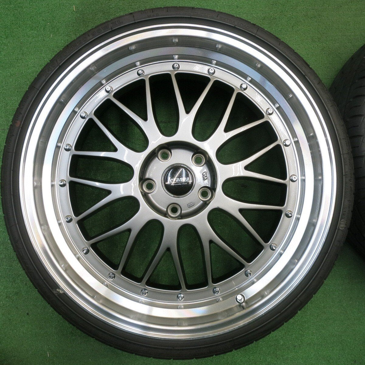 バリ溝 23年 綺麗 9.5分★Levanna V10-EX 225/35R20 245/30R20 グリンランダー ENRI U08 L-ZEAL 56 PCD114.3/5H★5032901NJノ