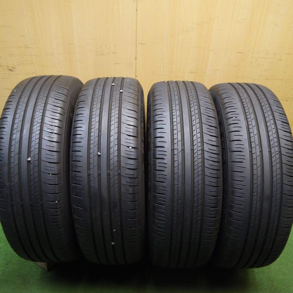 バリ溝 23年 綺麗 9.5分以上★トヨタ 80系 ハリアー Gグレード 純正 225/60R18 ダンロップ PT30 PCD114.3/5H★5040108Hノ
