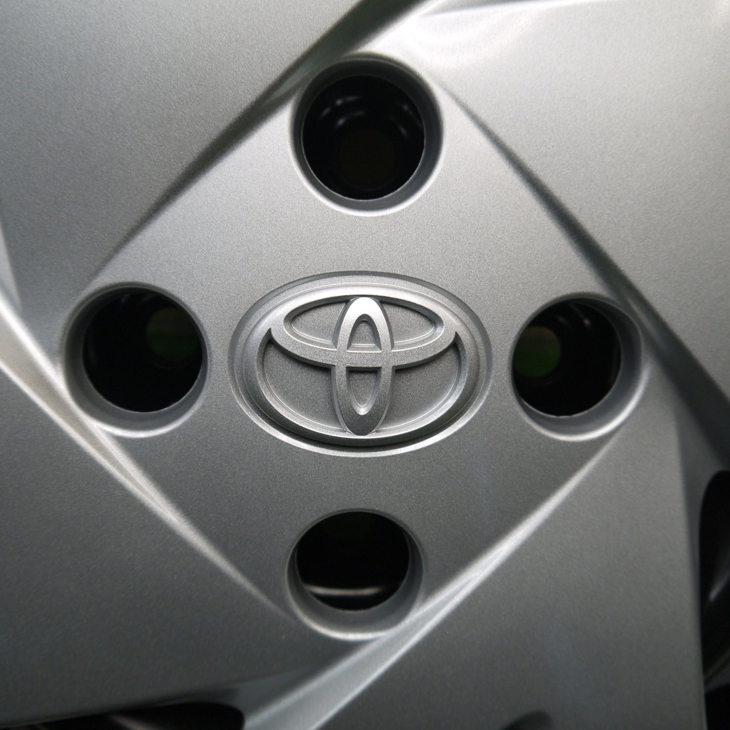未使用★トヨタ NHP10 アクア 純正 スチール ホイール 15インチ 15×5.5J PCD100/4H★5063007Hホ