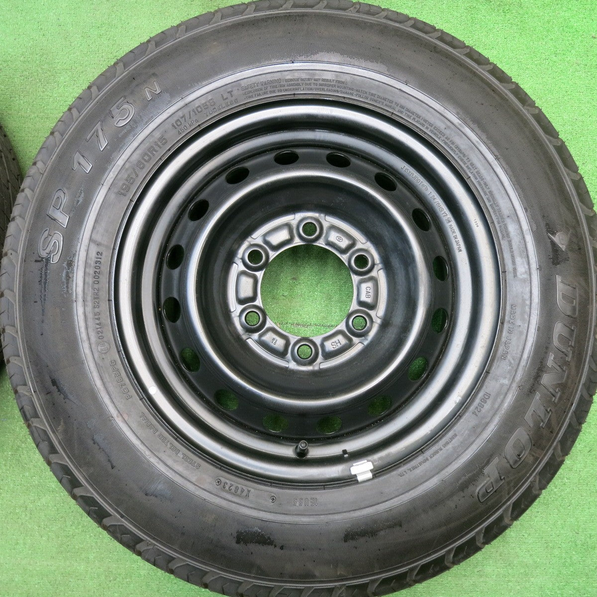 新車外し!23年★トヨタ ハイエース 純正 スチール 195/80R15 107/105N ダンロップ SP175N 15インチ PCD139.7/6H★5050303HAノ