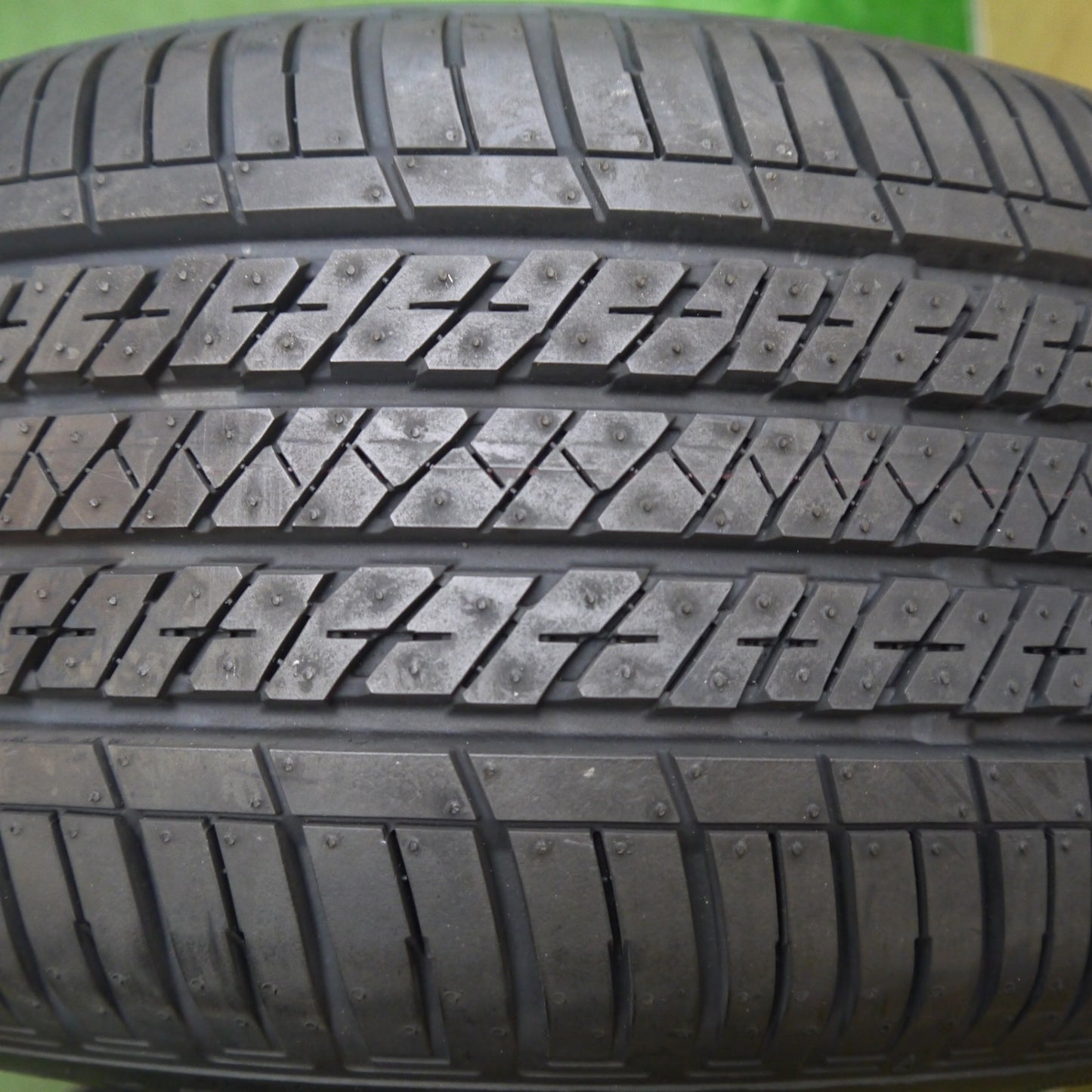 ほぼ未使用!21年!1本★235/55R18 ブリヂストン エコピア H/L 422 プラス タイヤ 18インチ RAV4 ハリアー ヴァンガード 等★6011410Hノタ