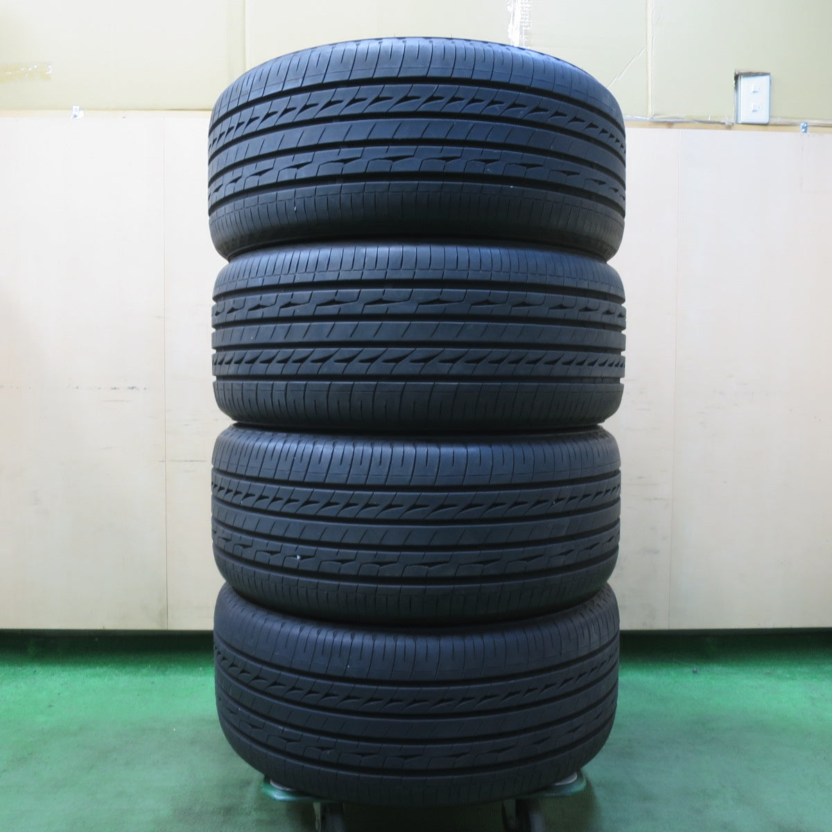 バリ溝!23年!9.5分★245/45R18 ブリヂストン レグノ GR-X2 タイヤ 18インチ スカイライン フーガ BMW 5シリーズ 等★5042807イノタ