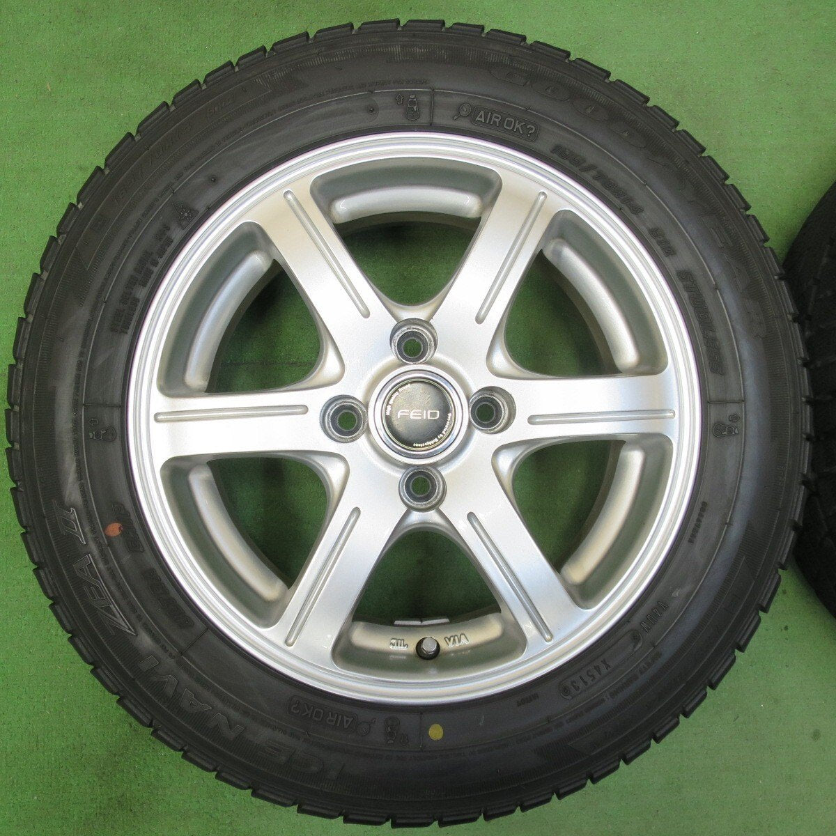 バリ溝!8.5分★スタッドレス 165/70R14 グッドイヤー アイスナビ ZEA2 FEID 14インチ PCD100/4H★5022711イス