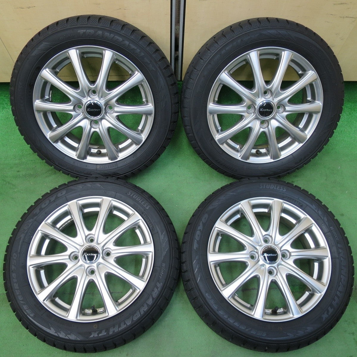 バリ溝!9.5分以上★スタッドレス 155/65R14 トーヨー ウインター トランパス TX Exsteer エクスター 14インチ PCD100/4H★5030605イス