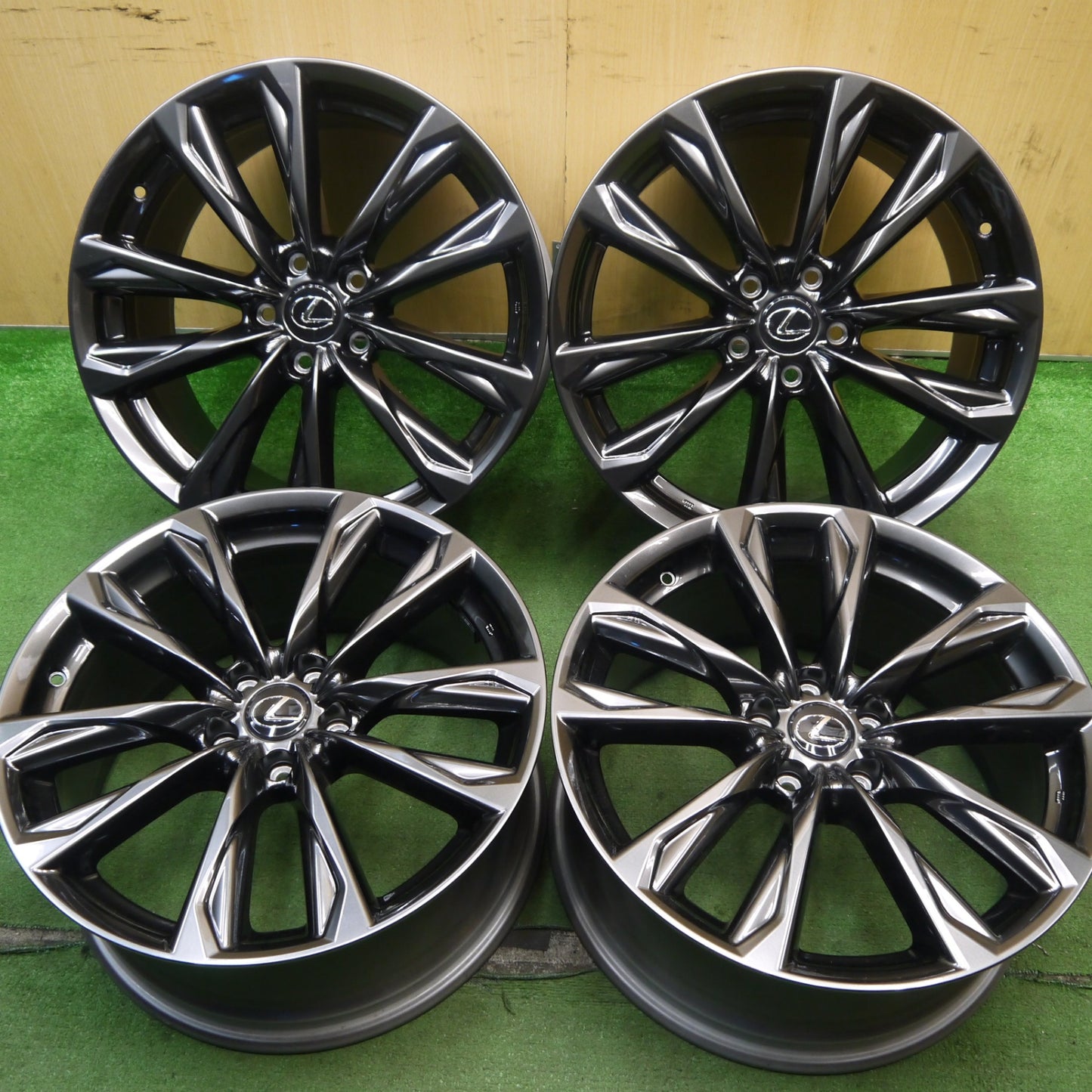 新車外し★レクサス IS Fスポーツ 純正 ホイール 19インチ 19×8.5J 19×9.5J PCD114.3/5H★5062007Hホ