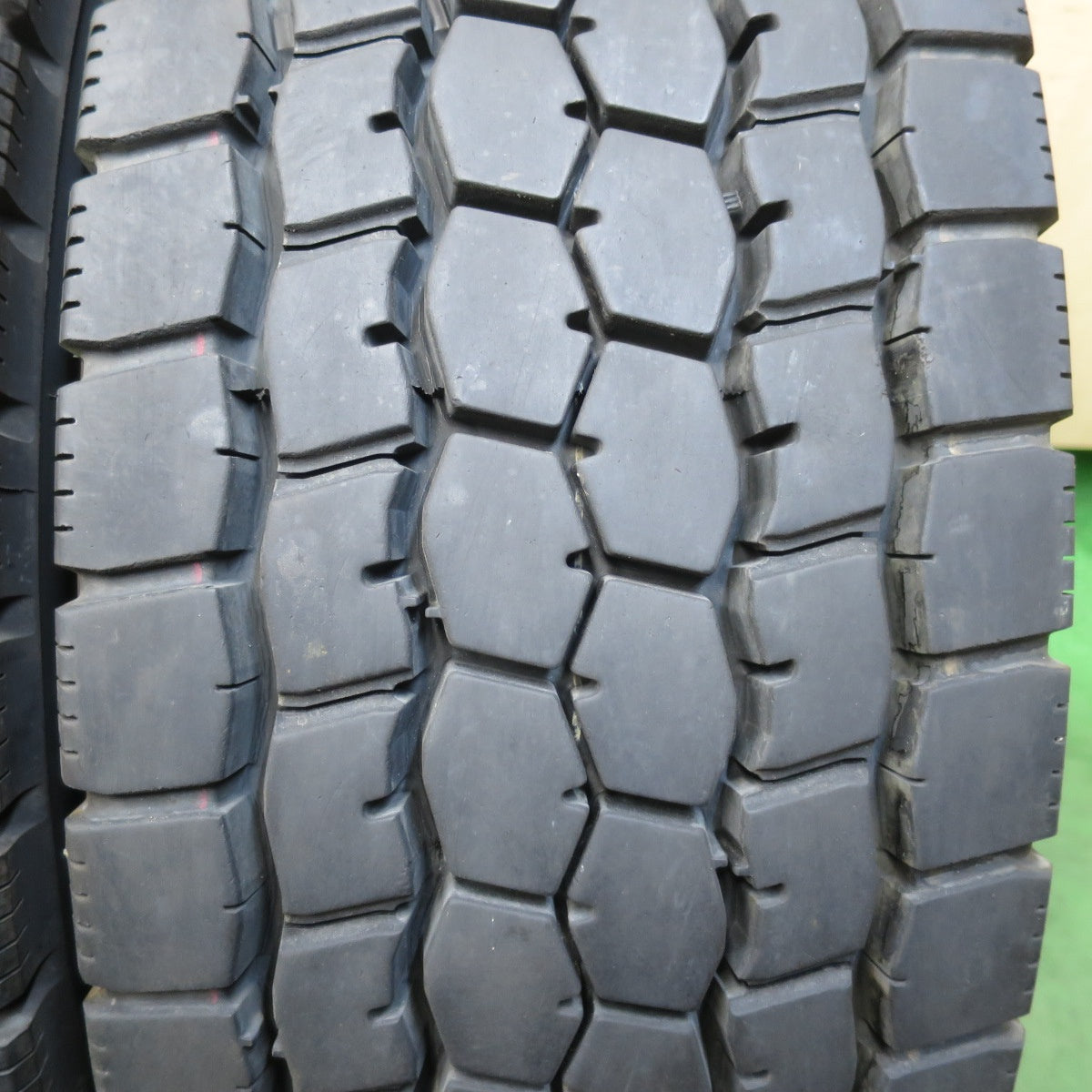 バリ溝!25年!9.5分!2本★トラック タイヤ 265/70R19.5 140/138J ブリヂストン M888 ミックス オールシーズン 19.5インチ★5120407イスタ