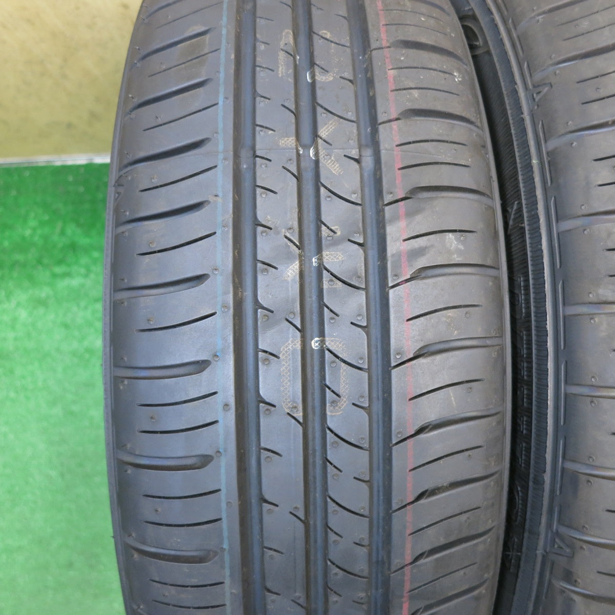 新車外し!26年◎165/60R15 ダンロップ エナセーブ EC300+ タイヤ 15インチ ハスラー デリカミニ キャスト フレアクロスオーバー 等◎6101401KKノタ