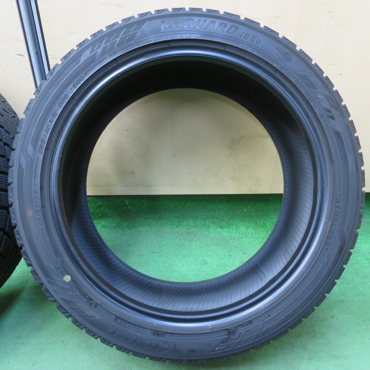 バリ溝!9.5分★スタッドレス 235/45R18 ヨコハマ アイスガード iG60 タイヤ 18インチ レクサス ES カムリ アコード 等★5042309イスタ
