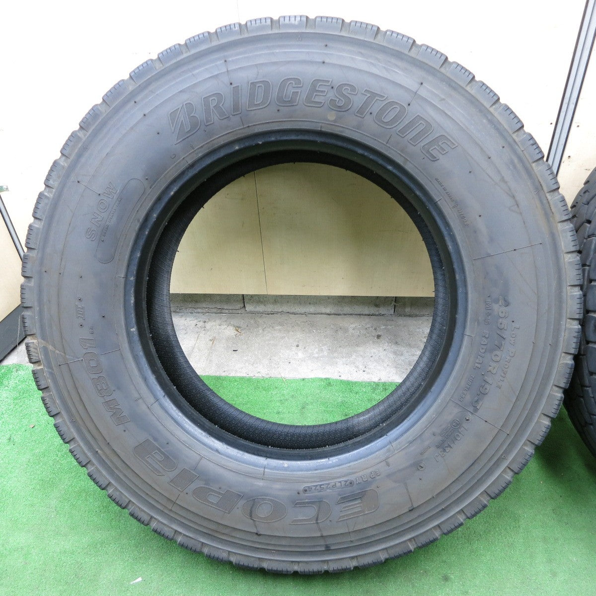 バリ溝!24年!9分★トラック タイヤ 265/70R19.5 140/138J ブリヂストン エコピア M801Ⅱ ミックス オールシーズン 19.5インチ★5122902ナスタ