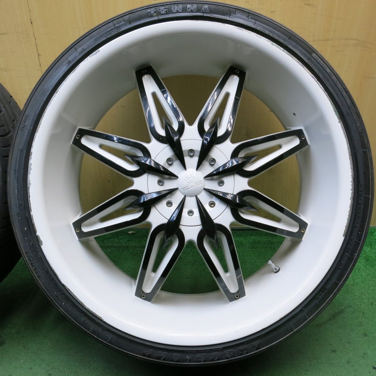 バリ溝!9.5分★Hipnotic DIVA 255/30R24 ゼナ ARGUS-UHP ハイダ Racing HD921 ヒプノティック ディーバ 24インチ PCD114.3/5H★5091701AKノ