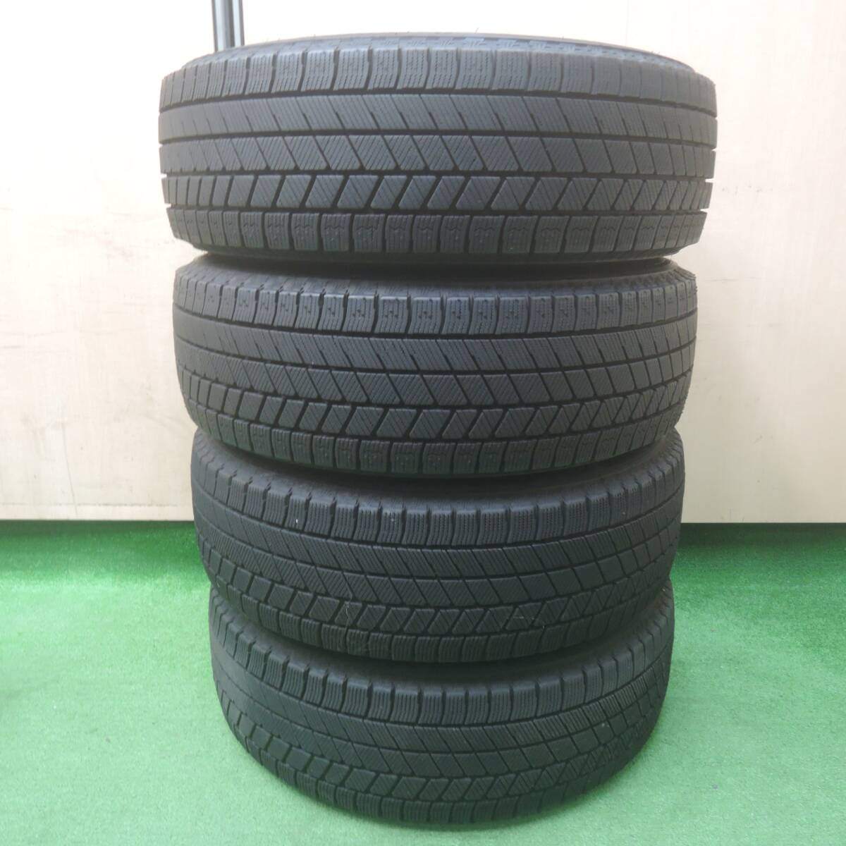バリ溝 21年 キレイ 9.5分★プリウス等 195/65R15 スタッドレス ブリヂストン VRX3 ECO FORME PCD100/5H★4011911SYス