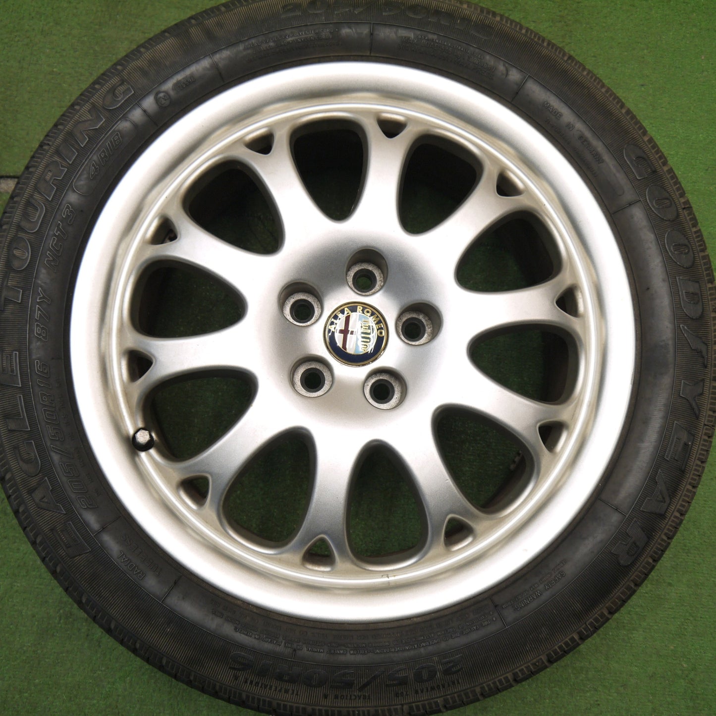 キレイ★アルファロメオ 916 スパイダー 純正 205/50R16 グッドイヤー イーグル ツーリング NCT3 4RIB 16インチ PCD98/5H★5043006Hノ