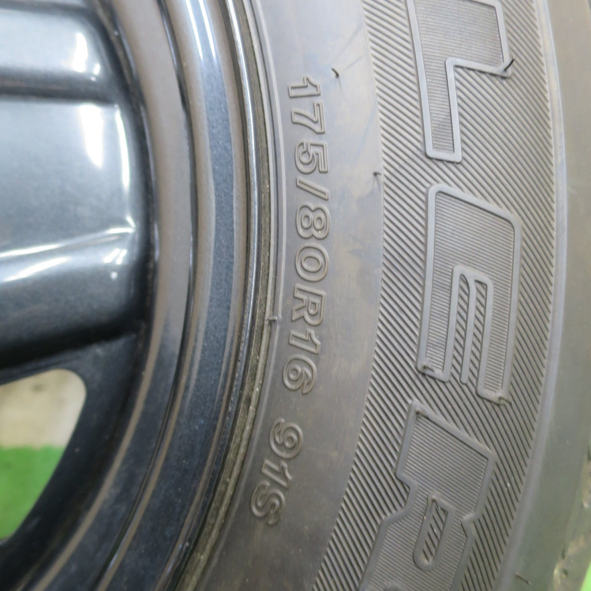 未使用!1本◎スズキ JB64 ジムニー 純正 スチール 175/80R16 ブリヂストン デューラー H/T 684Ⅱ DUELER 16インチ PCD139.7/5H◎6100602ナノ