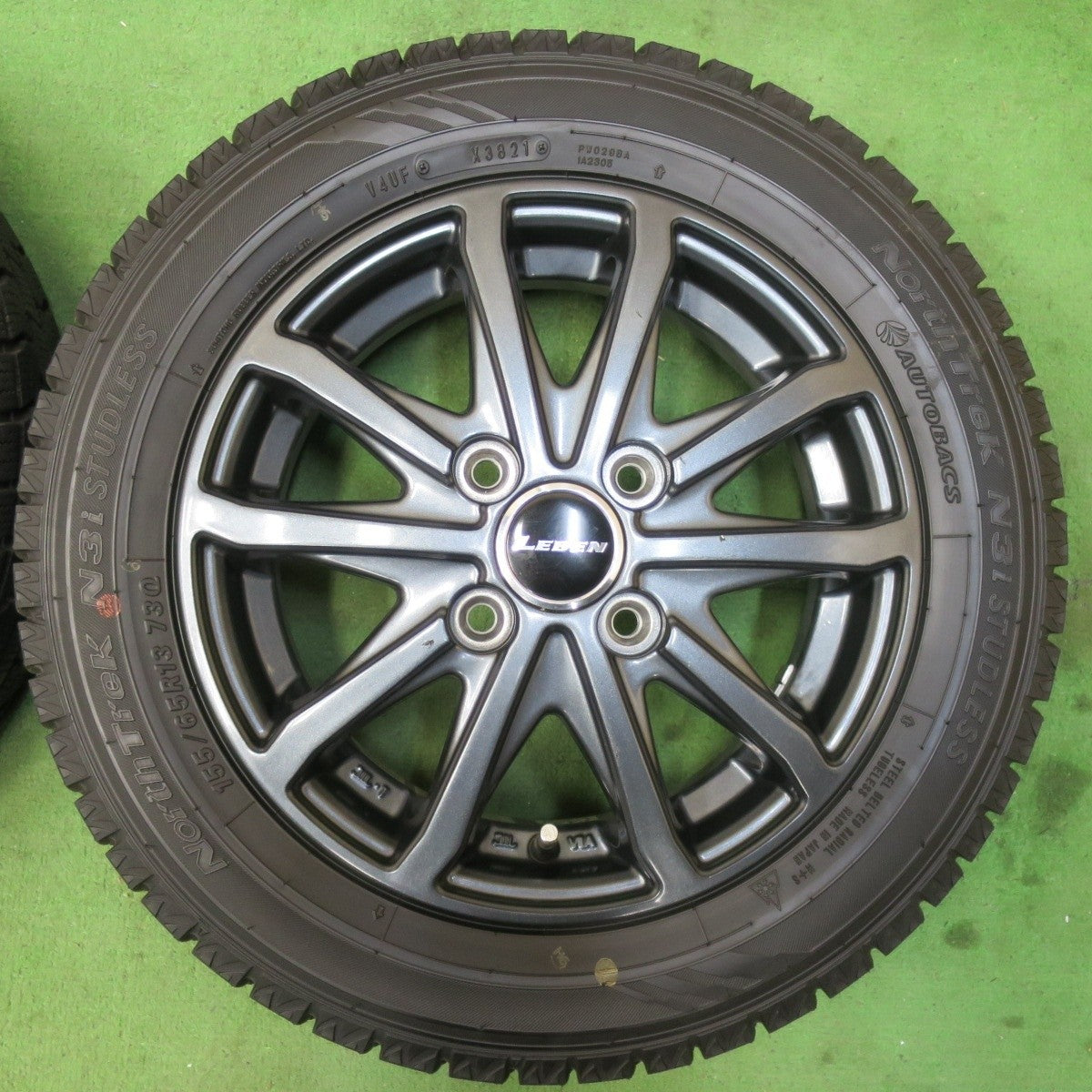 バリ溝!21年!ほぼ10分★スタッドレス 155/65R13 オートバックス ノーストレック N3i LEBEN レーベン 13インチ PCD100/4H★5030608イス