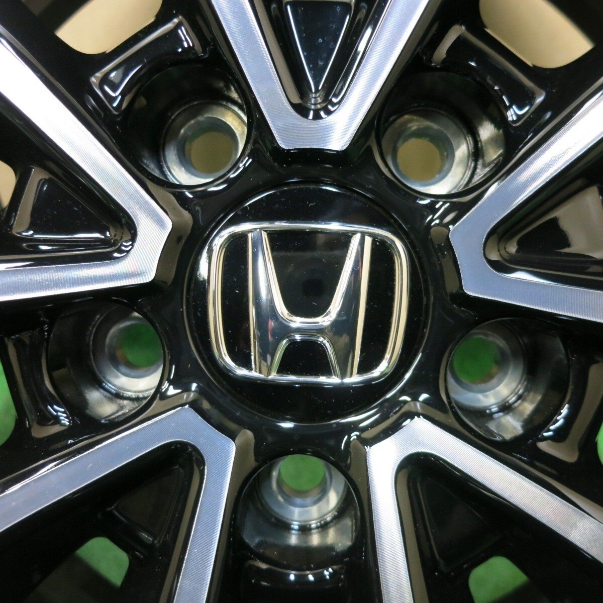 新車外し!1本★ホンダ RV ヴェゼル 純正 ホイール 18インチ 18×7.5J PCD114.3/5H★5011512SYホ(1)