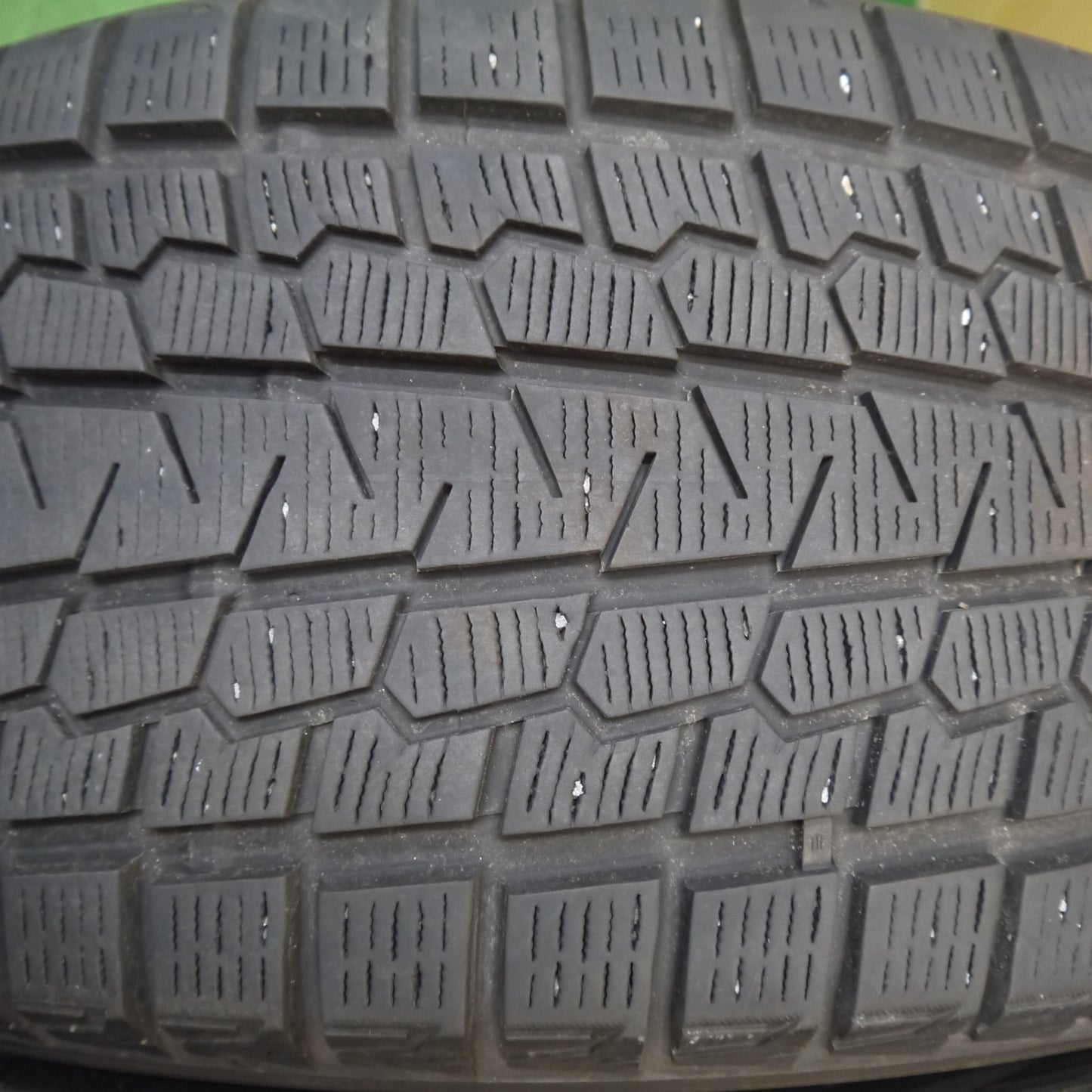 バリ溝!9.5分★スタッドレス 275/50R21 ヨコハマ アイスガード G075 タイヤ 21インチ レクサス LX ランクル ランドローバー レンジローバー 等★6013007Hス