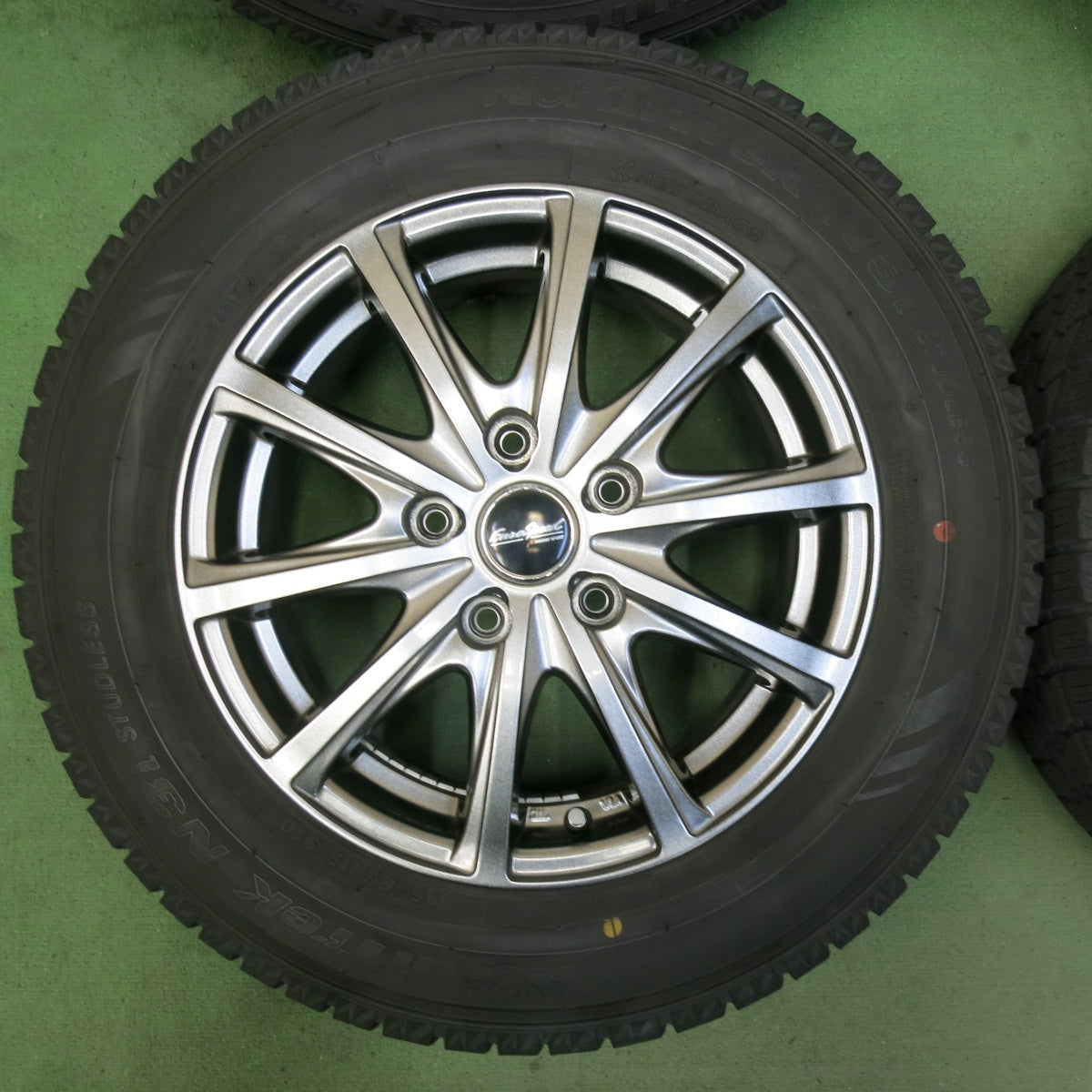 バリ溝!キレイ!9分★スタッドレス 195/65R15 オートバックス ノーストレック N3i EuroSpeed MANARAY SPORT ユーロスピード 15インチ PCD114.3/5H★5073008SYス