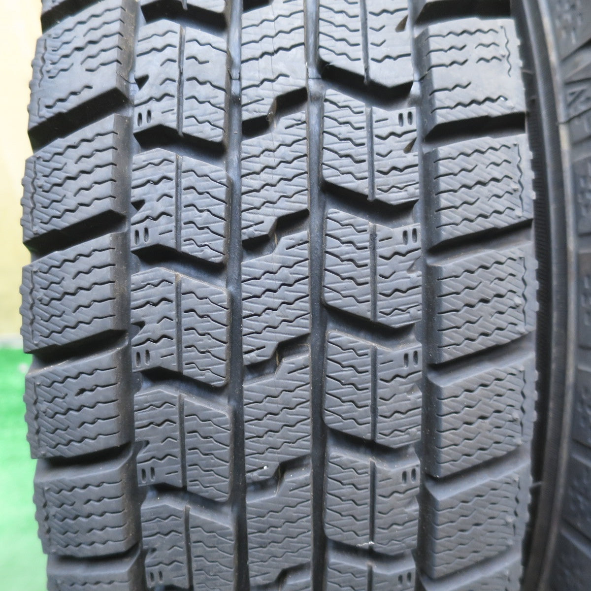 ほぼ未使用!23年◎ダイハツ ミライース 純正 155/65R14 スタッドレス グッドイヤー アイスナビ7 14インチ PCD100/4H◎6101204NJス