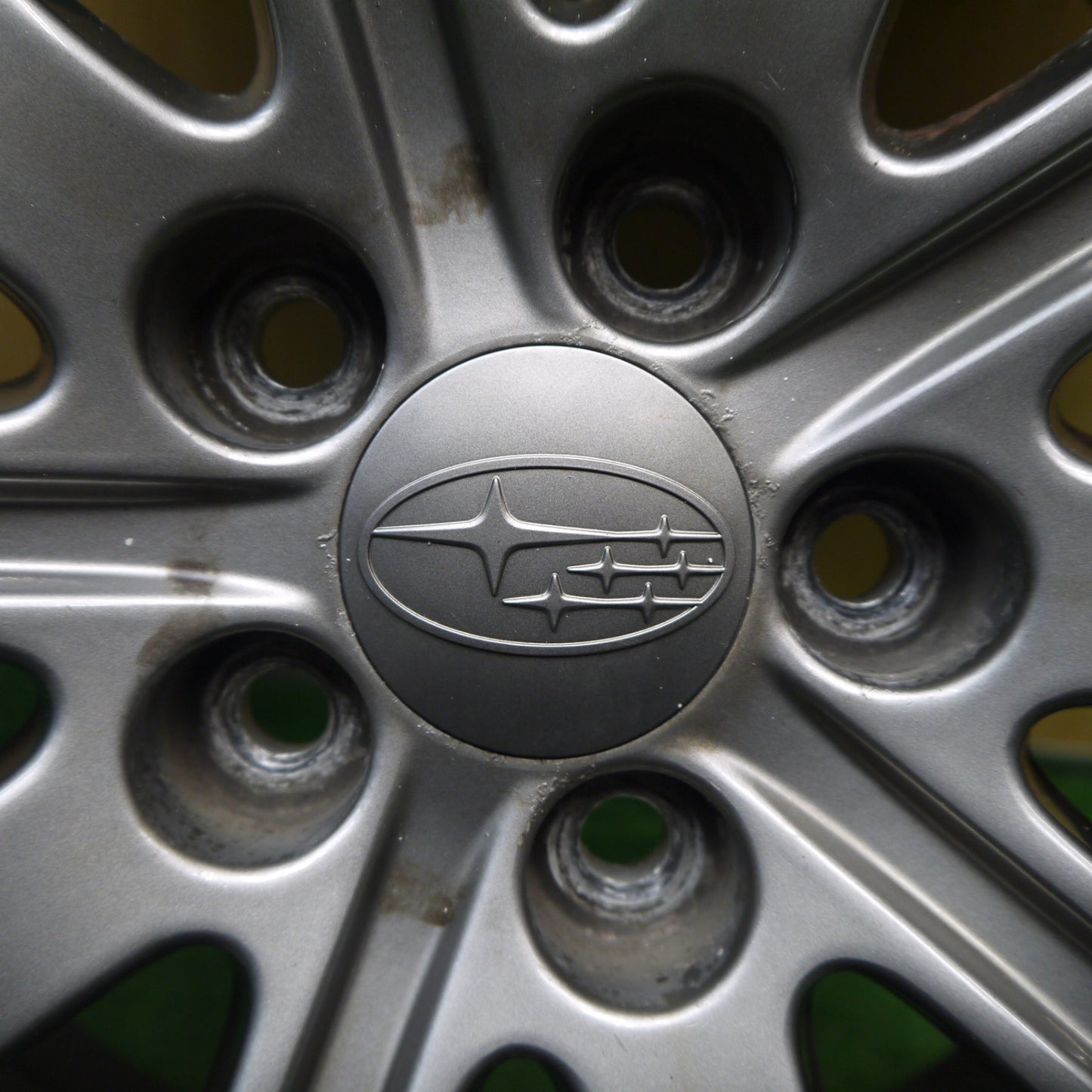 バリ溝!21年!9.5分★スバル レガシィ 純正 215/50R17 スタッドレス ダンロップ ウインターマックス WM02 17インチ PCD100/5H★5061703Hス
