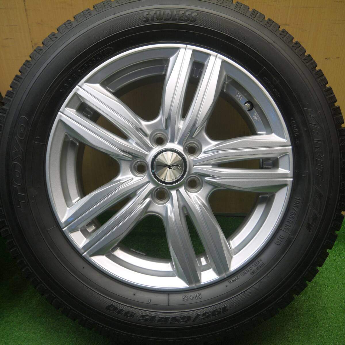 バリ溝!キレイ!ほぼ10分★プリウス 等 195/65R15 スタッドレス トーヨー ガリット G5 JOKER ジョーカー 15インチ PCD100/5H★4120302Hス