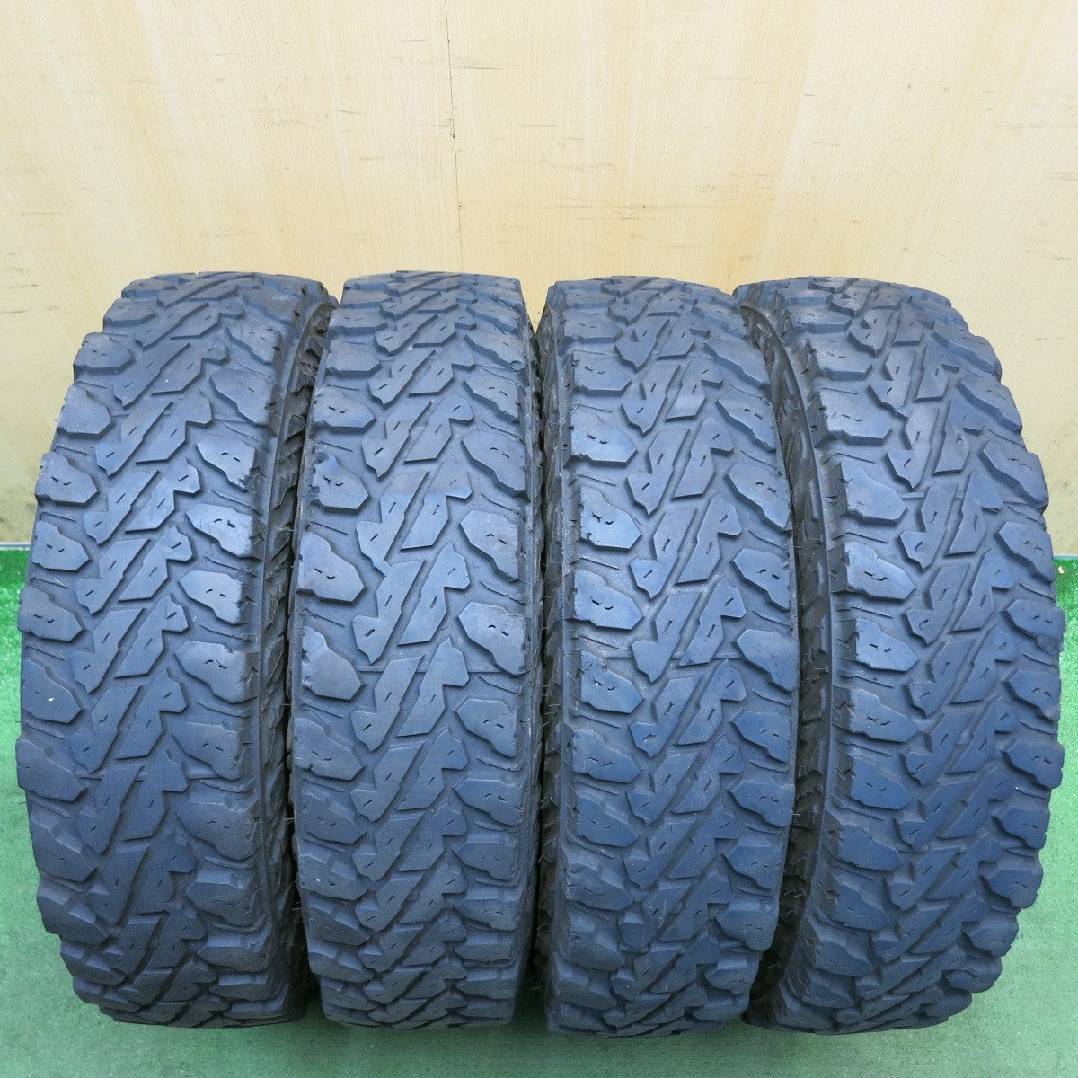 4本価格!23年◎RAYS A LAP-J REDOT 185/85R16 105/103N ヨコハマ ジオランダー M/T G003 レイズ 16インチ PCD139.7/5H◎6090604HAノ