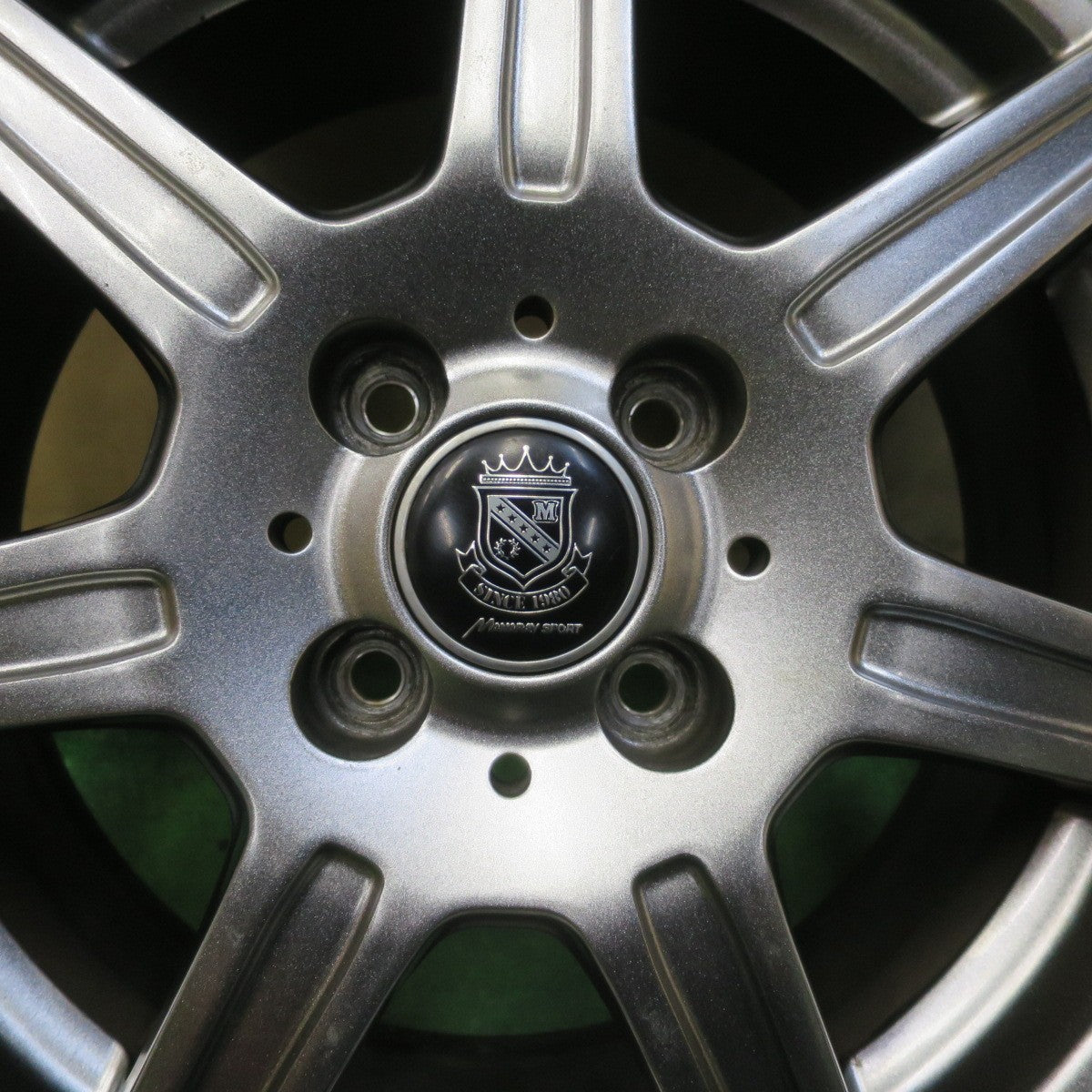 バリ溝!9.5分★スタッドレス 175/65R15 ダンロップ ウインターマックス WM01 MANARAY SPORT マナレイスポーツ 15インチ PCD100/4H★5072409イス