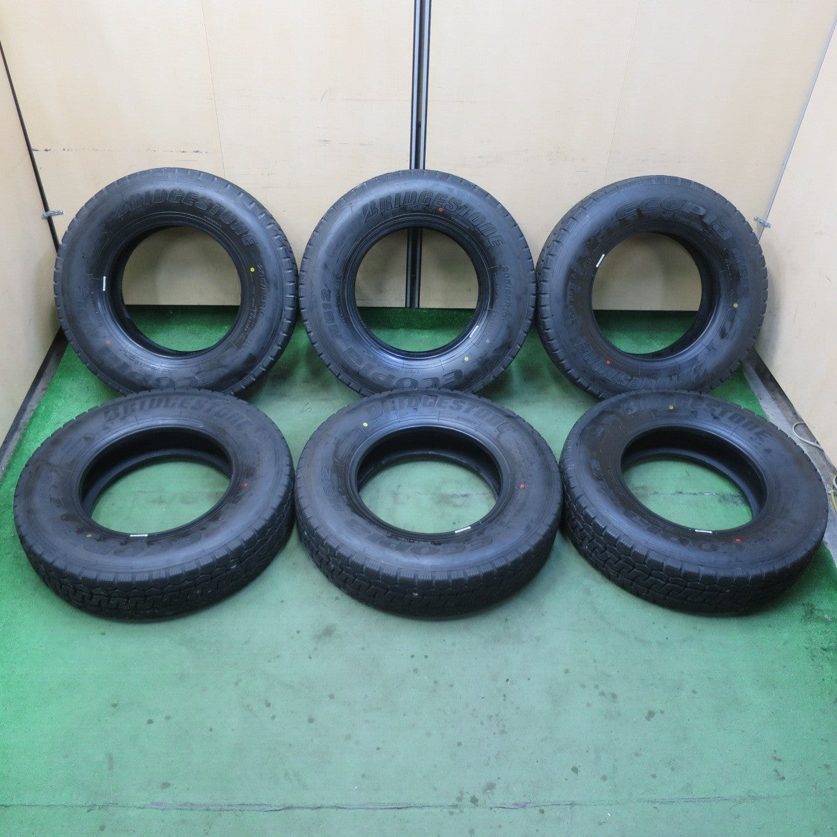 ほぼ未使用!25年!6本★トラック タイヤ 205/85R16 117/115N ブリヂストン エコピア M812 ミックス オールシーズン 16インチ★6020611イスタ