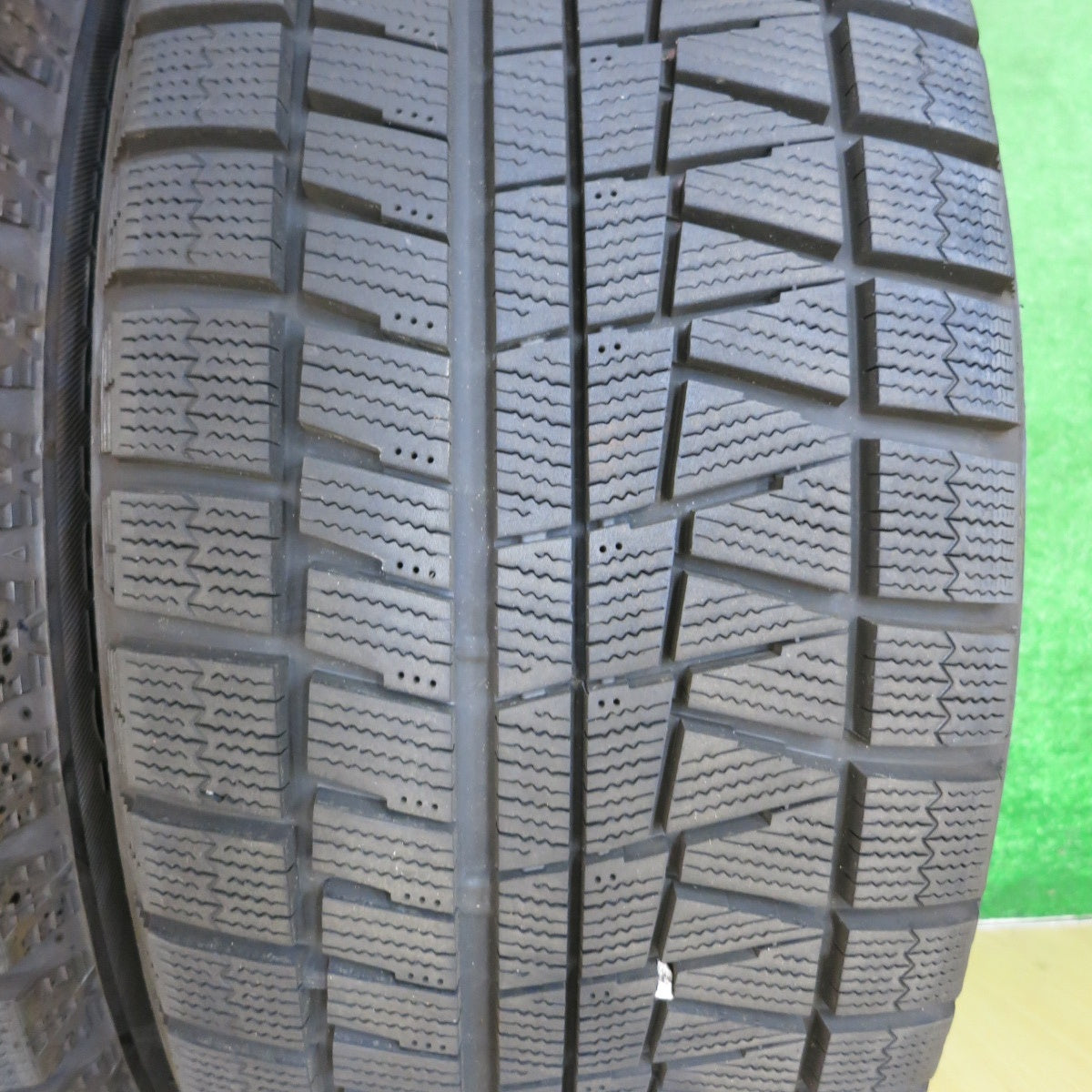 バリ溝!22年!キレイ!9.5分★ベンツ 等 MAK BREMEN 225/50R17 スタッドレス ブリヂストン アイスパートナー2 ブレーメン 17インチ PCD112/5H★5051201NJス