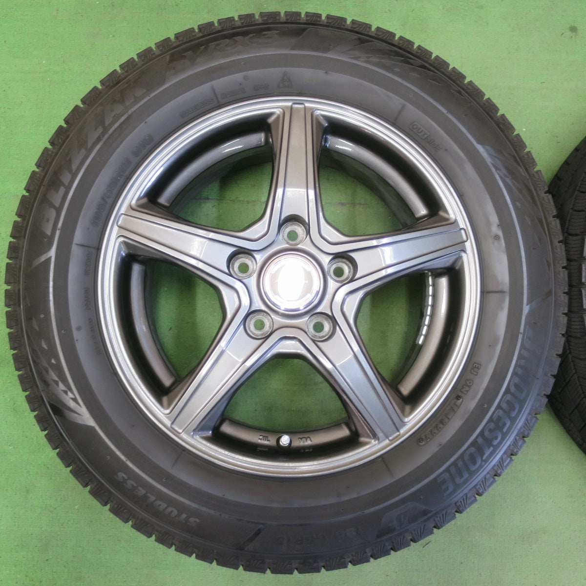 キレイ!22年★スタッドレス 195/65R15 ブリヂストン ブリザック VRX3 TOPRUN トップラン 15インチ PCD114.3/5H★5052004イス