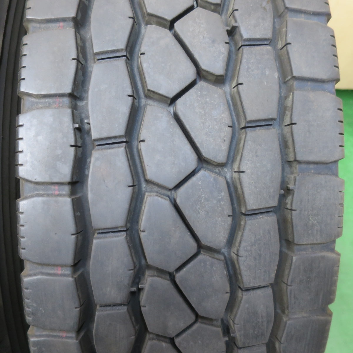 バリ溝!25年!9.5分★トラック タイヤ 245/70R19.5 136/134J ブリヂストン エコピア M801 Ⅱ ミックス オールシーズン 19.5インチ★6010918イスタ