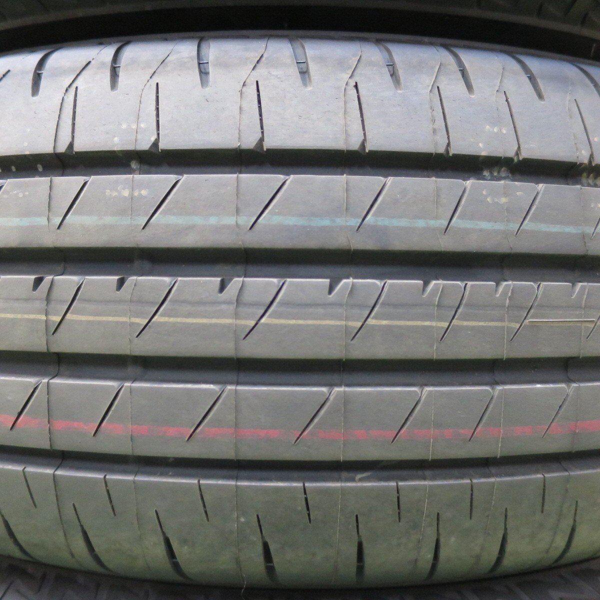 新車外し 24年★205/65R16 ブリヂストン トランザ T005A アルファード ヴェルファイア カムリ ヤリスクロス等★5040409イノタ