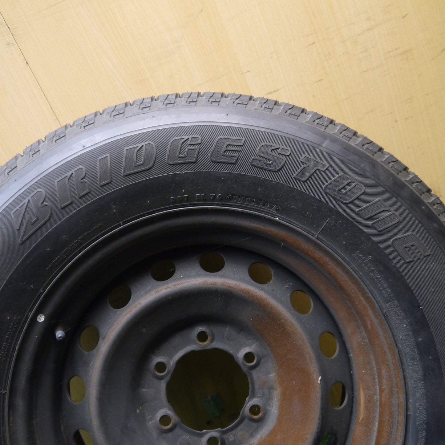 未使用!1本★トヨタ FJクルーザー 純正 スチール 265/70R17 ブリヂストン デューラー H/T 840 スペア 17インチ PCD139.7/6H★5082904Hノ
