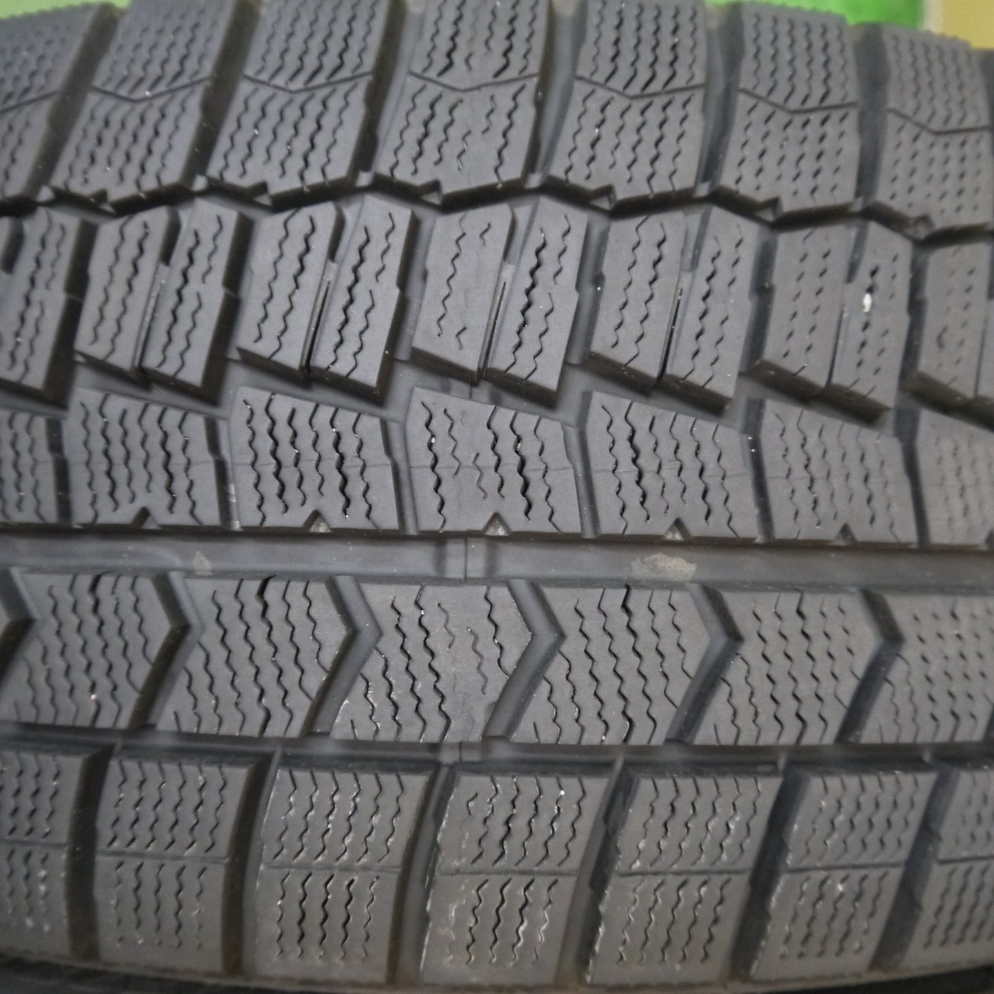 バリ溝!22年!キレイ!9.5分★スタッドレス 225/50R17 ダンロップ ウインターマックス WM02 SCHNEIDER MiD シュナイダー 17インチ PCD114.3/5H★5082601Hス