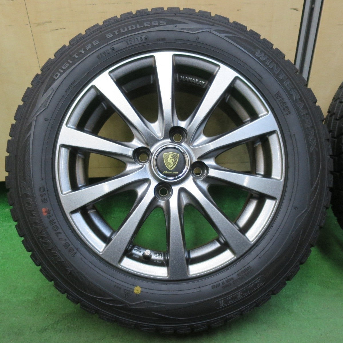 キレイ★スタッドレス 165/70R14 ダンロップ ウインターマックス WM01 MANARAY SPORT マナレイスポーツ PCD100/4H★5012210イス