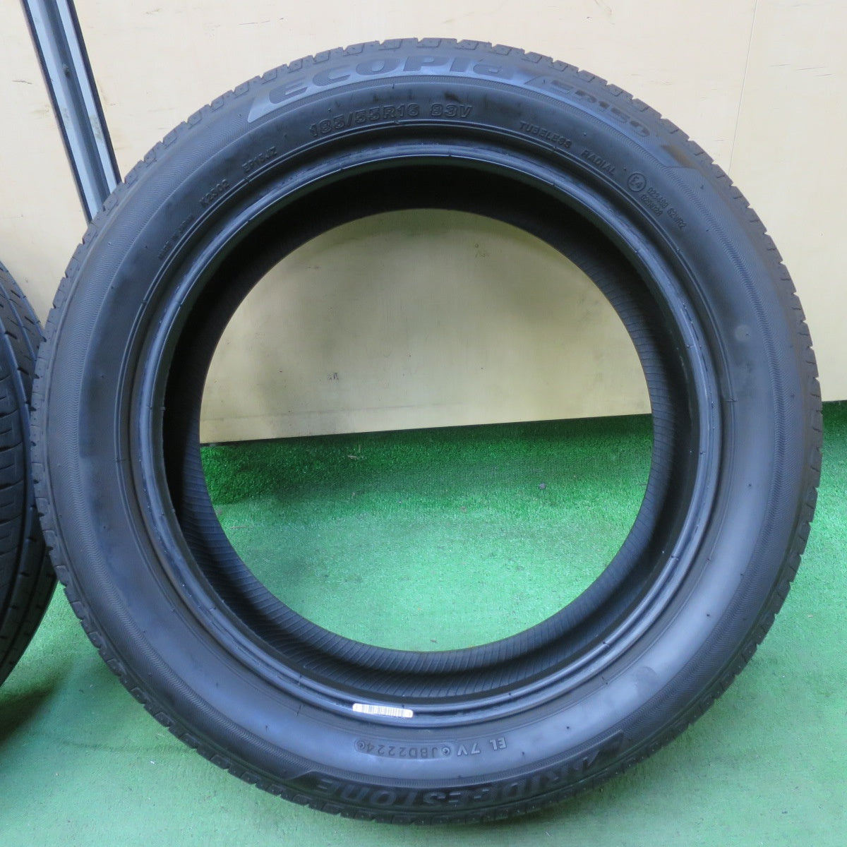 バリ溝!24年!ほぼ新車外し★185/55R16 ブリヂストン エコピア EP150 タイヤ 16インチ フィット スイフト インサイト グレイス シャトル 等★5080806イノタ