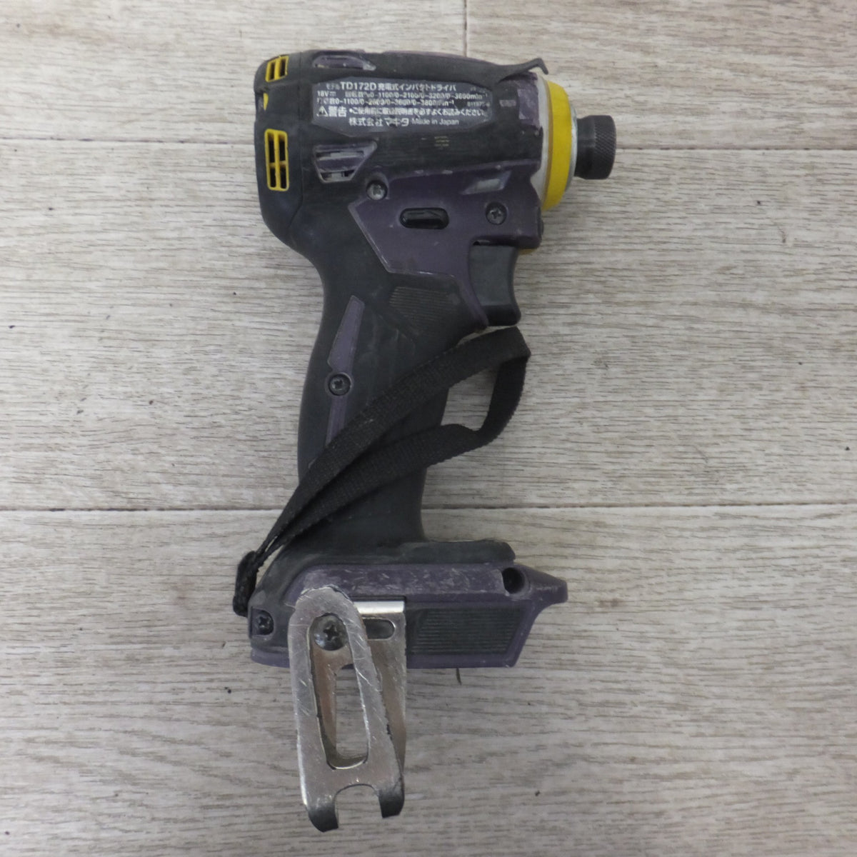★マキタ makita 充電式インパクトドライバ TD172D 18V 本体のみ ツートンカラー(1)★