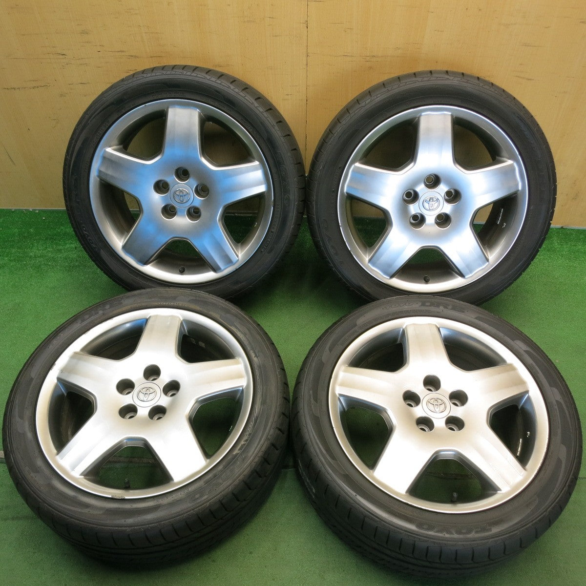 バリ溝!9分◎トヨタ 30 セルシオ 純正 245/45R18 トーヨー DRB 18インチ PCD114.3/5H◎6070504HAノ