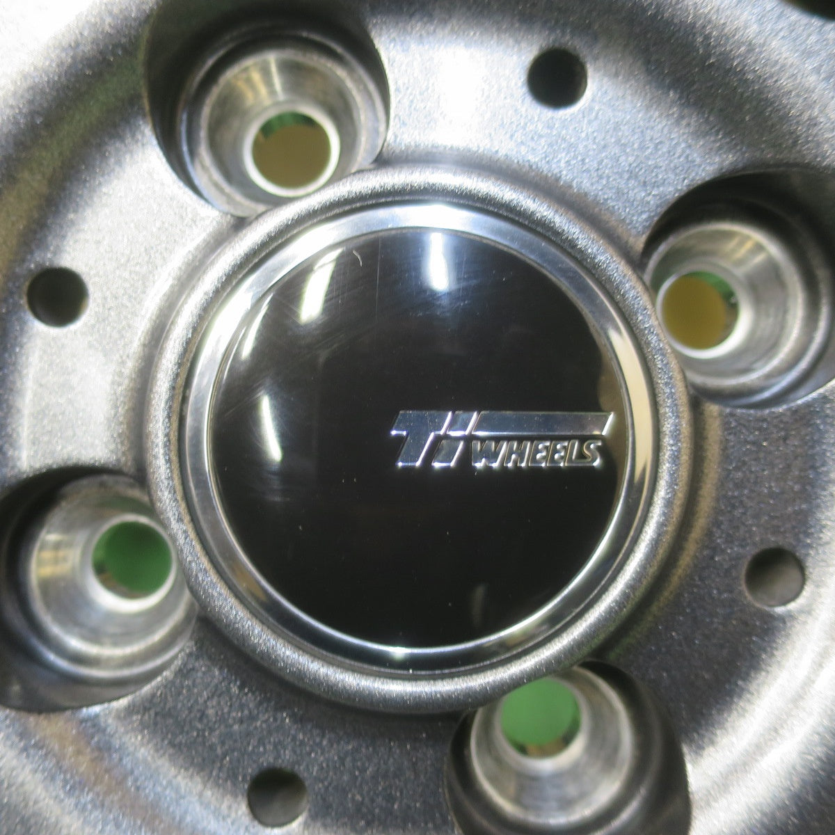 バリ溝!25年!キレイ!9.5分以上◎スタッドレス 155/65R14 ダンロップ ウインターマックス WM02 Ti WHEELS 社外 アルミ 14インチ PCD100/4H◎6101701イス