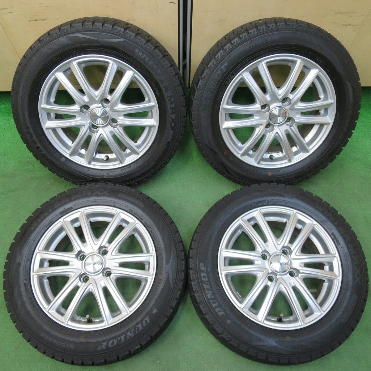 バリ溝!21年!キレイ!9.5分★スタッドレス 175/65R14 ダンロップ ウインターマックス WM02 SIBILLA NEXT ST-V シビラ 14インチ PCD100/4H★5012713イス