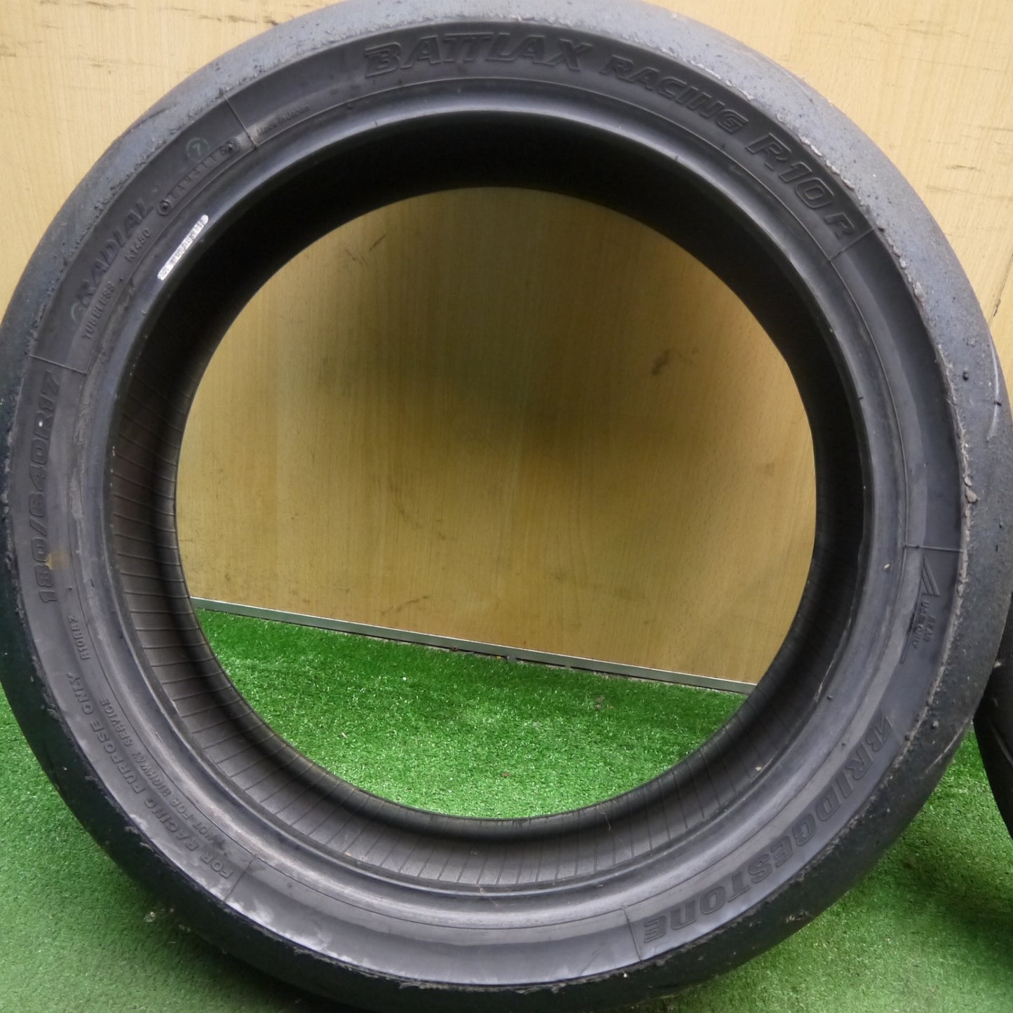 前後セット!2本★バイク タイヤ 120/600R17 180/640R17 ブリヂストン バトラックス レーシング R10R レース 17インチ CBR600RR 等★5092212Hノタ