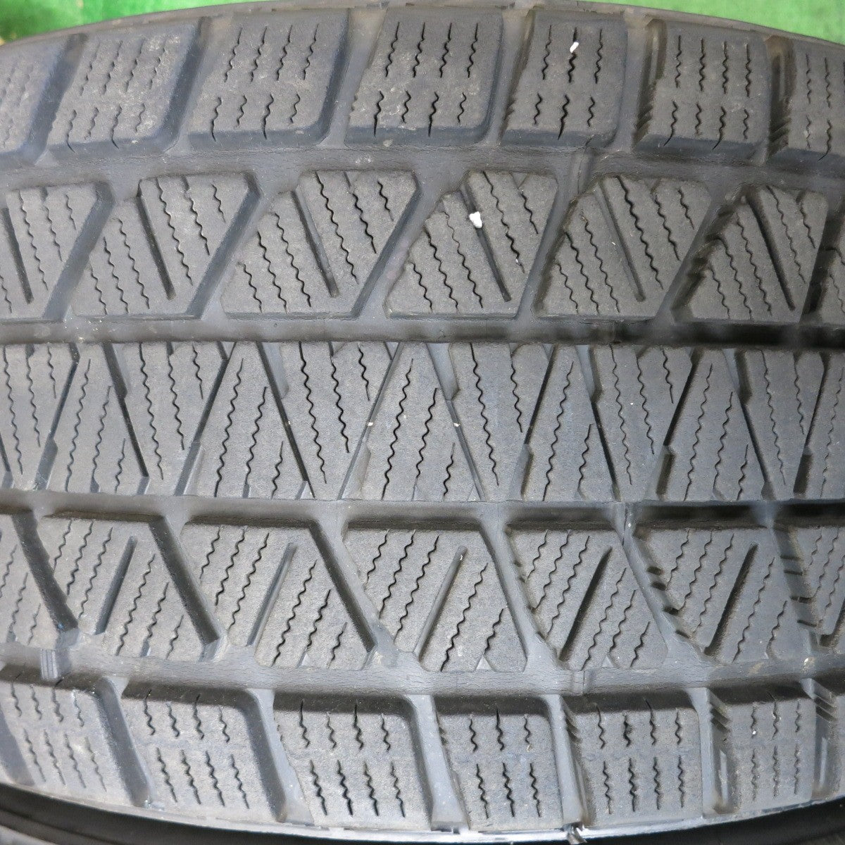 バリ溝!9分★KEELER 265/65R17 スタッドレス ブリヂストン ブリザック DM-V3 キーラー 17インチ PCD139.7/6H★5091404HAス